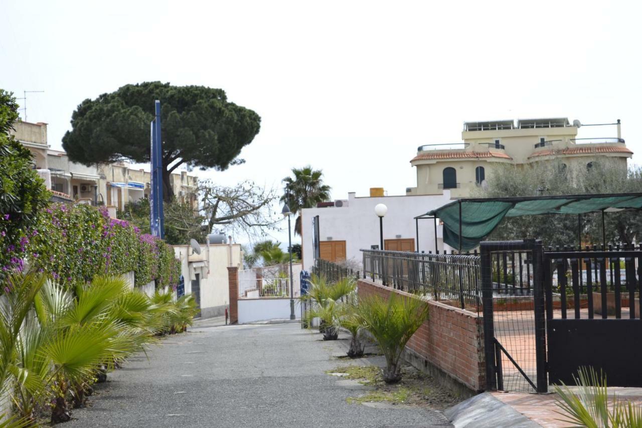 Villa Wonderful House Giardini-Naxos Exterior foto